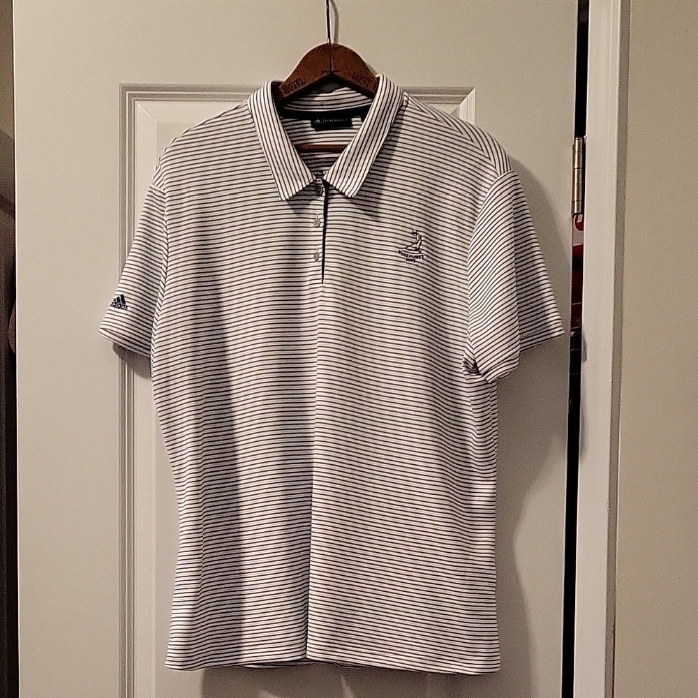 Timeless White and Blue Polo Shirt with Classic Collar